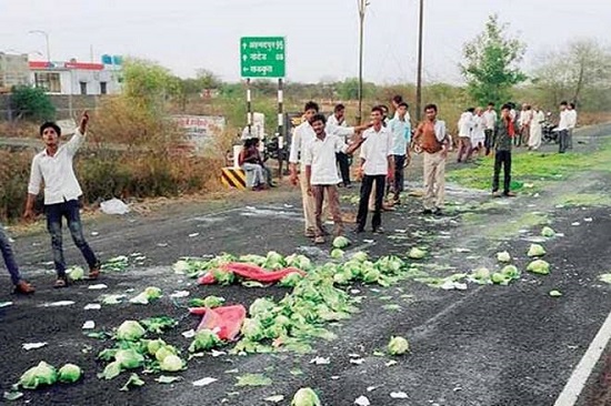 शेतकऱ्यांच आंदोलन – मिडिया – झोपलेला समाज