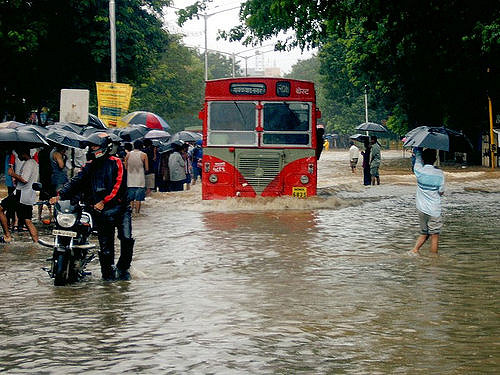 केव्हा उघडणार मुंबईचे डोळे?